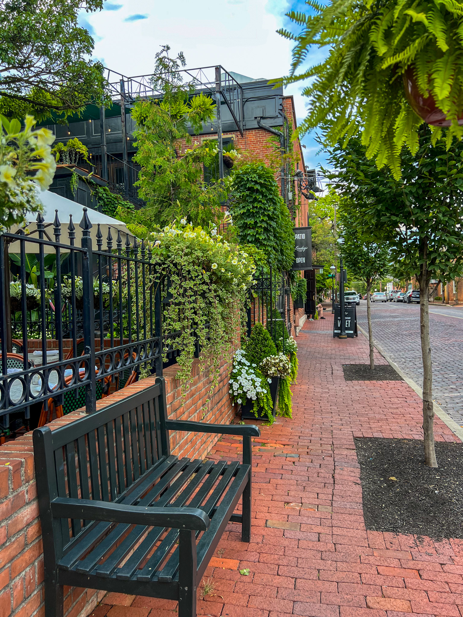 Exterior of Lindey’s Columbus Ohio in historic German Village