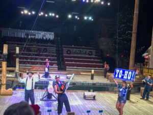 Dinner show at Paula Deen’s Lumberjack Feud – Best Things to Do in Sevierville and Pigeon Forge