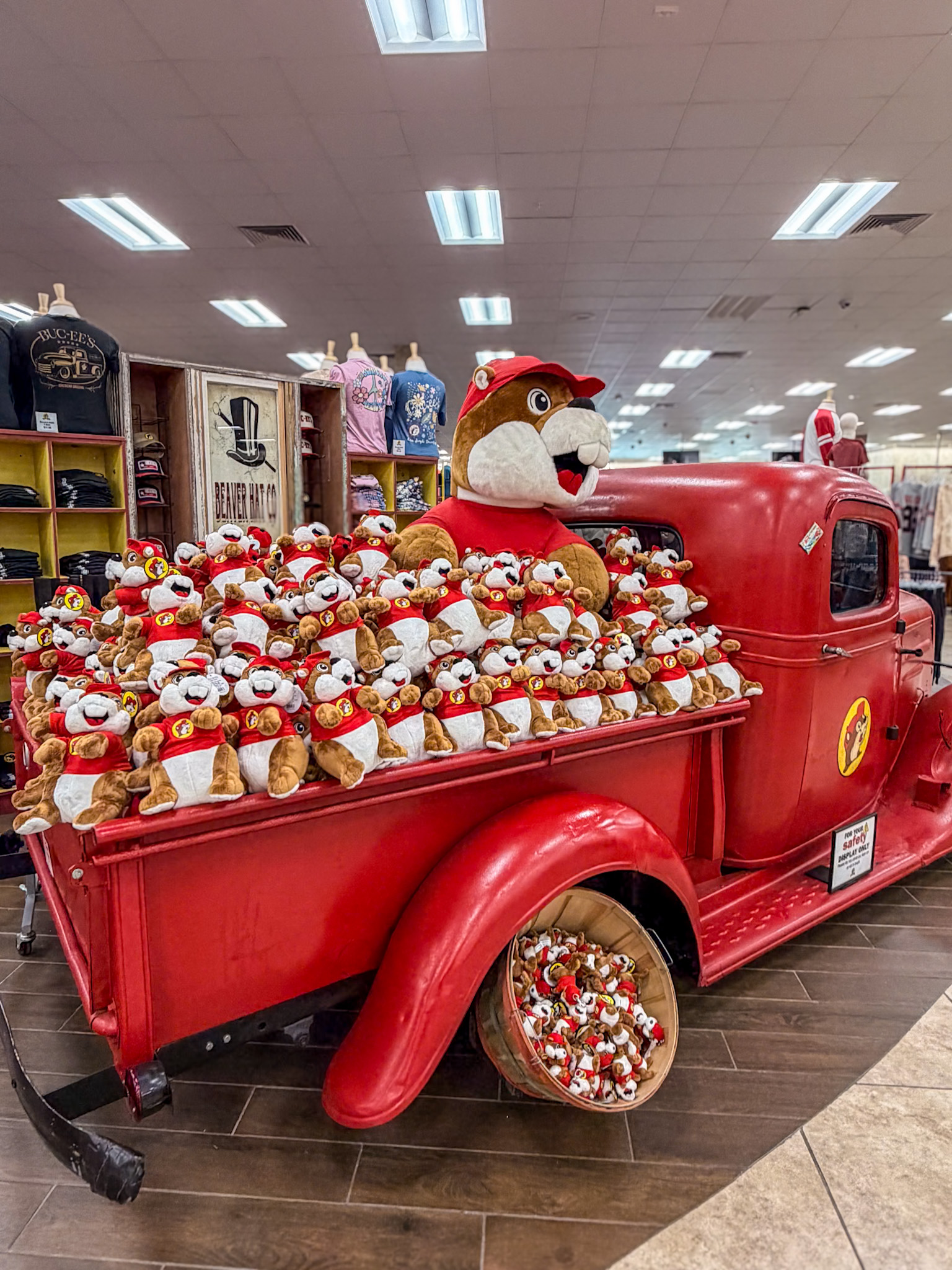 Buc-ee’s Sevierville interior