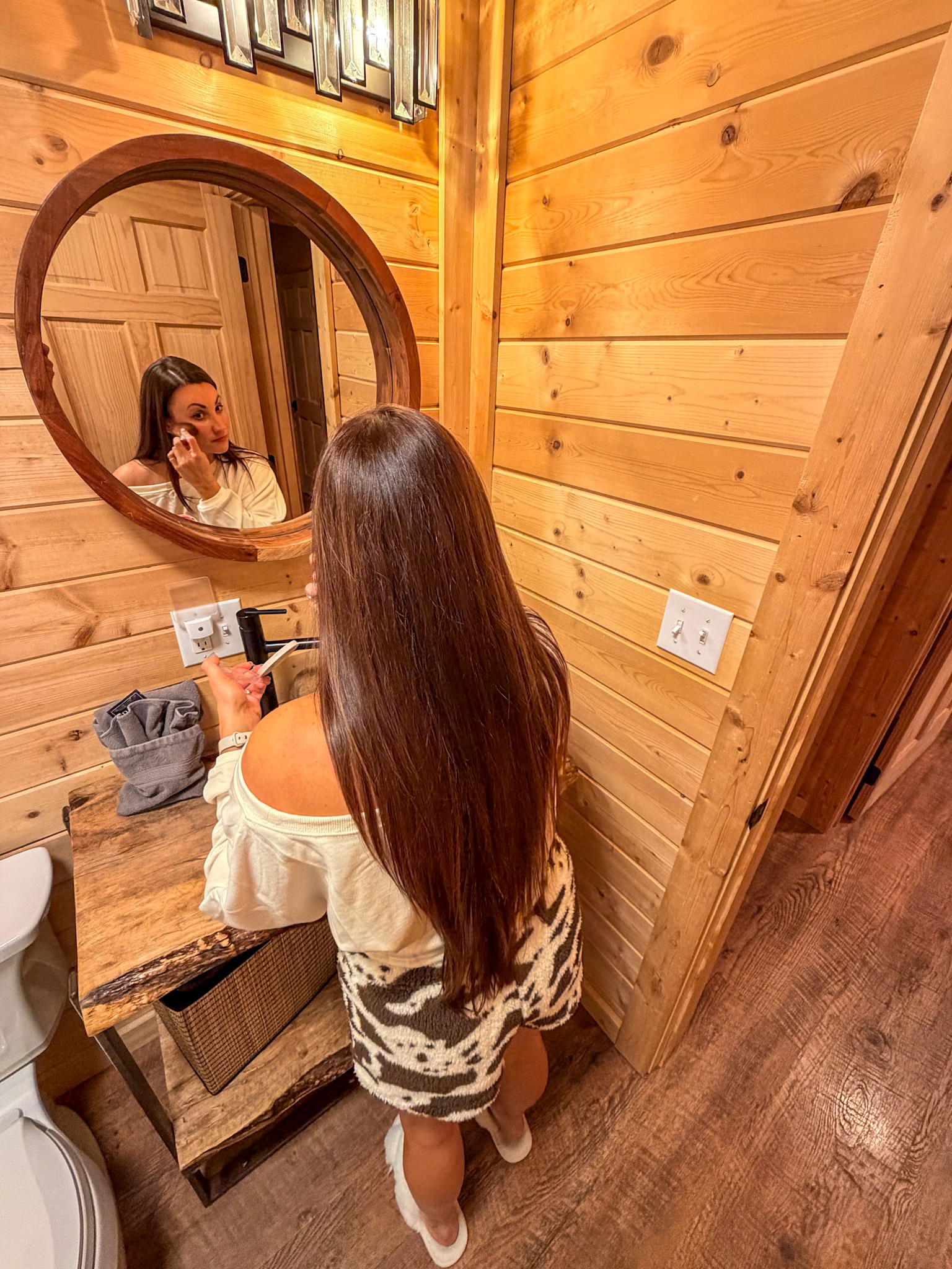 Sky Ridge Yurts review yurt bathroom and amenities