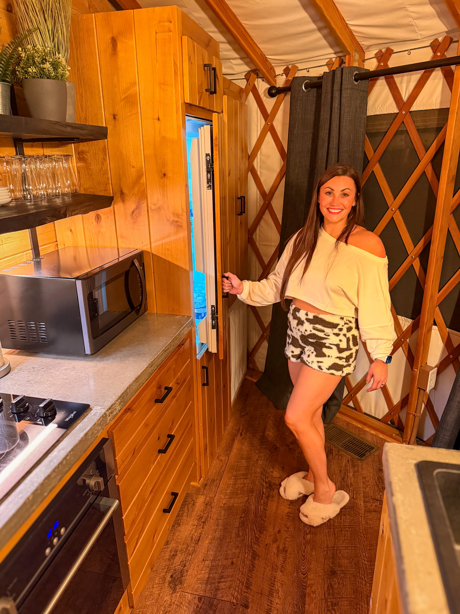 Sky Ridge Yurts review full kitchen setup