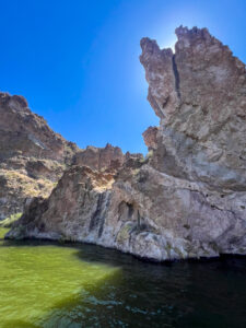 Dolly Steamboat at Canyon Lake with desert cliffs