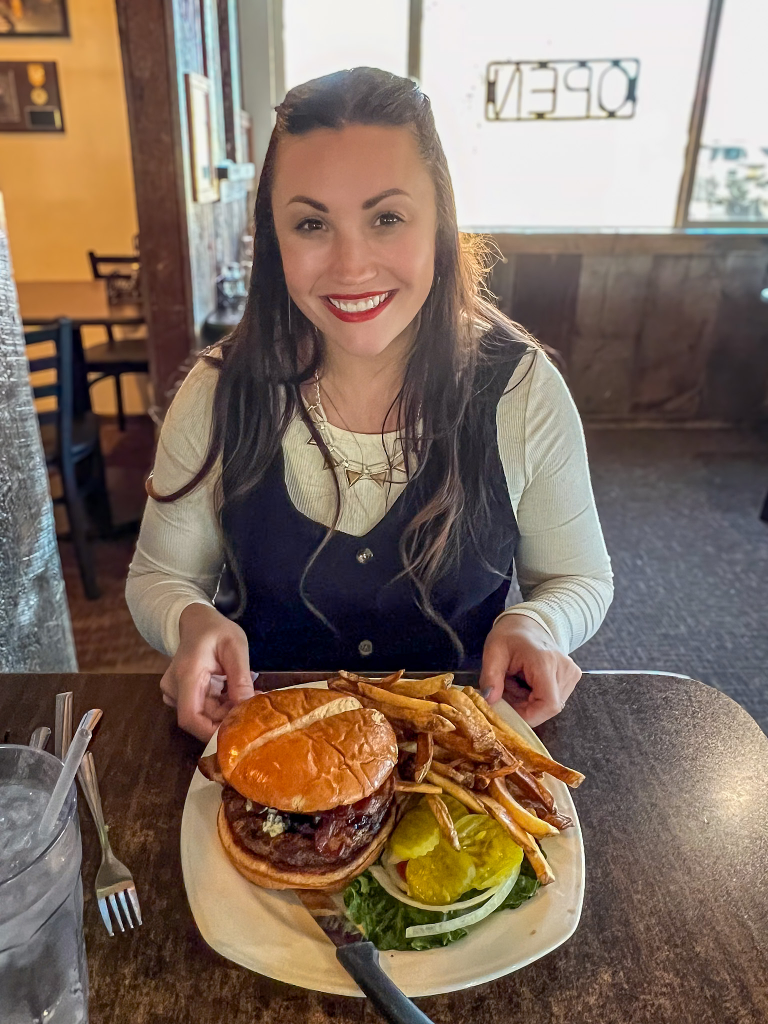 Trudy’s Kitchen Idaho City Review huckleberry bacon burger
