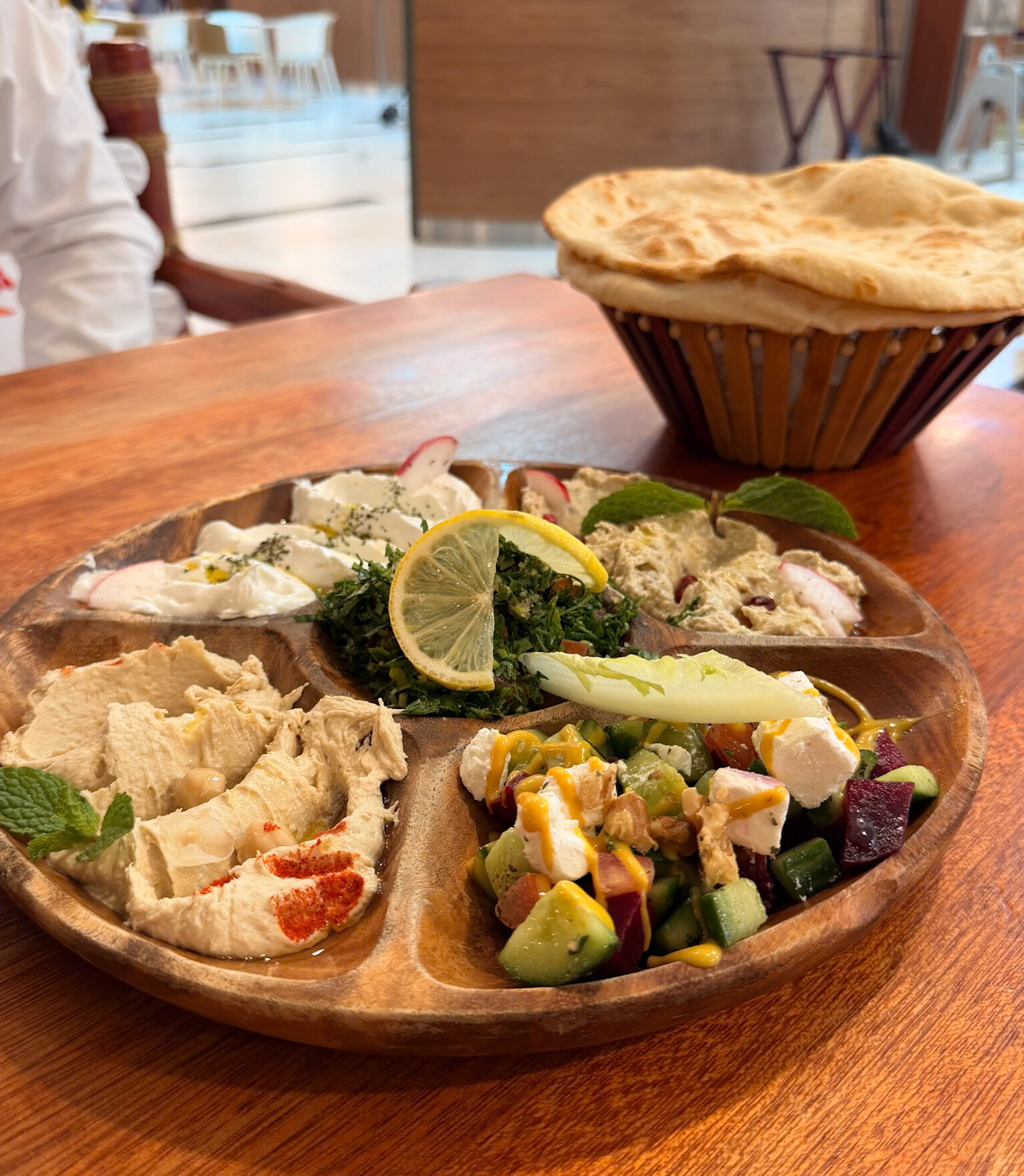 Sheikh Zayed Grand Mosque Guide Al Khayma Heritage Restaurant