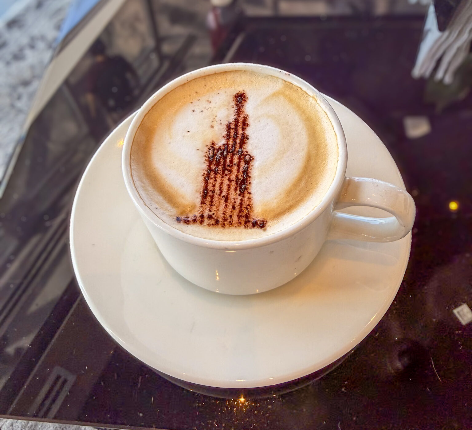 Best souvenirs to buy in Dubai coffee sets and teaware