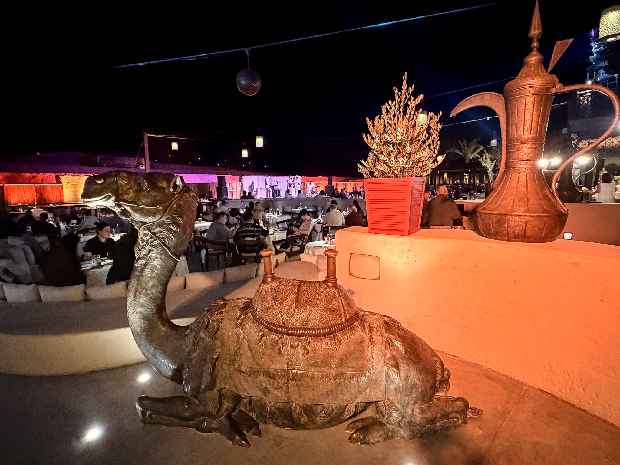 Where to Eat in Dubai: Best Restaurants With Views Bab Al Shams