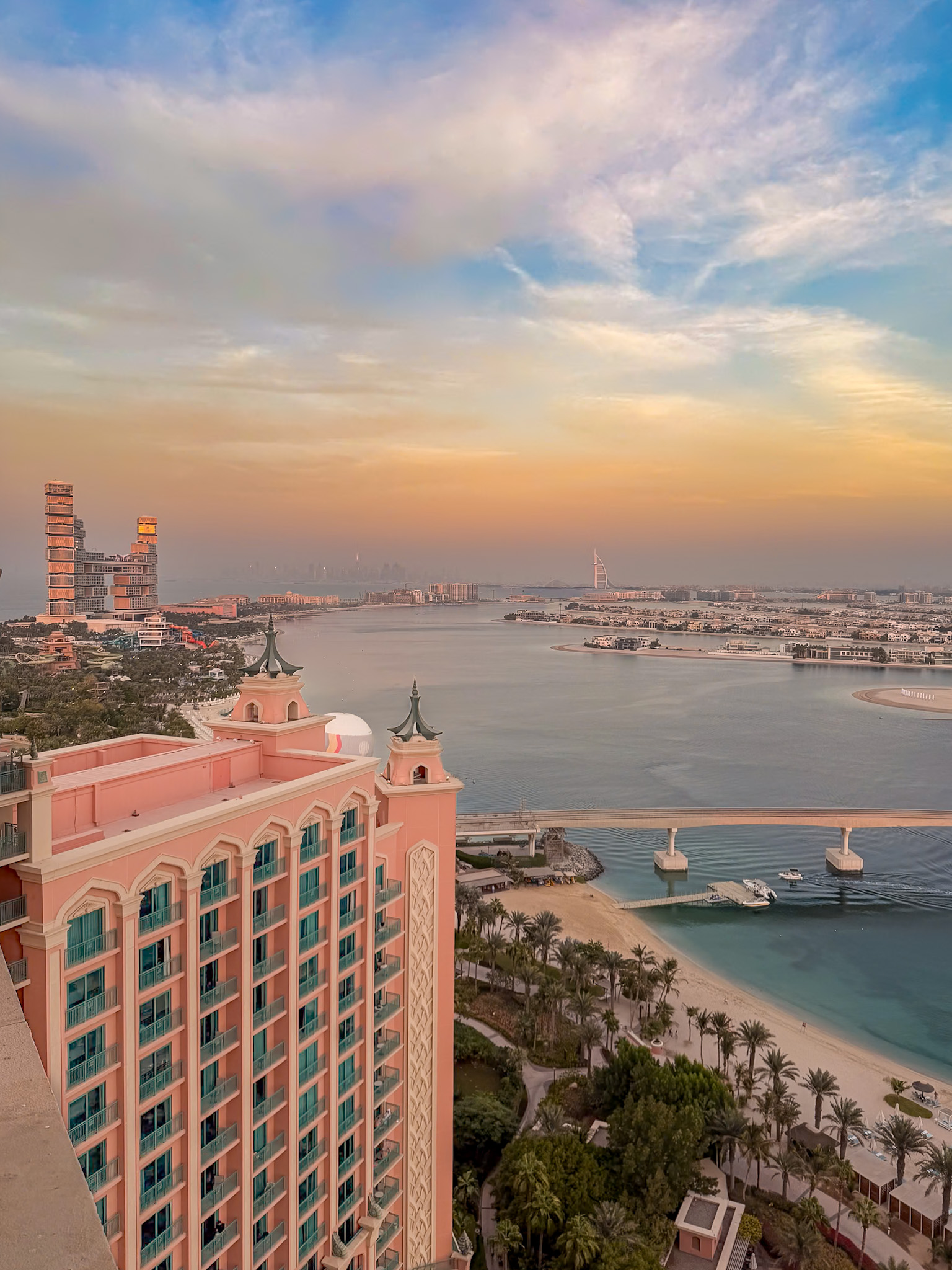 Best Instagram & Photo Spots in Dubai at Atlantis The Palm exterior