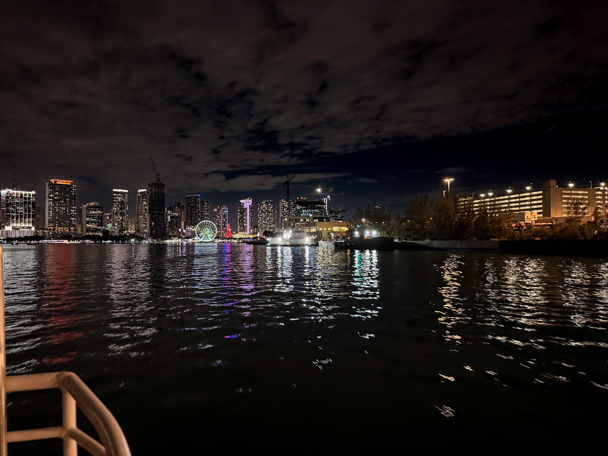 One day in Miami Millionaire’s Row boat tour