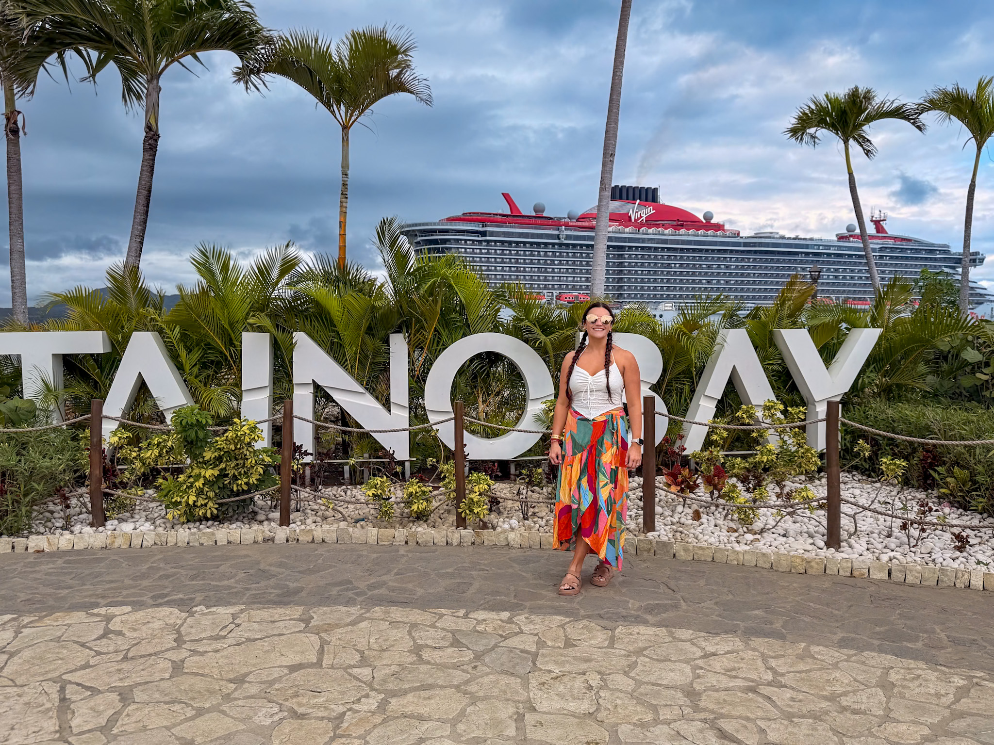 Puerto Plata cruise port guide overview of Taino Bay entrance