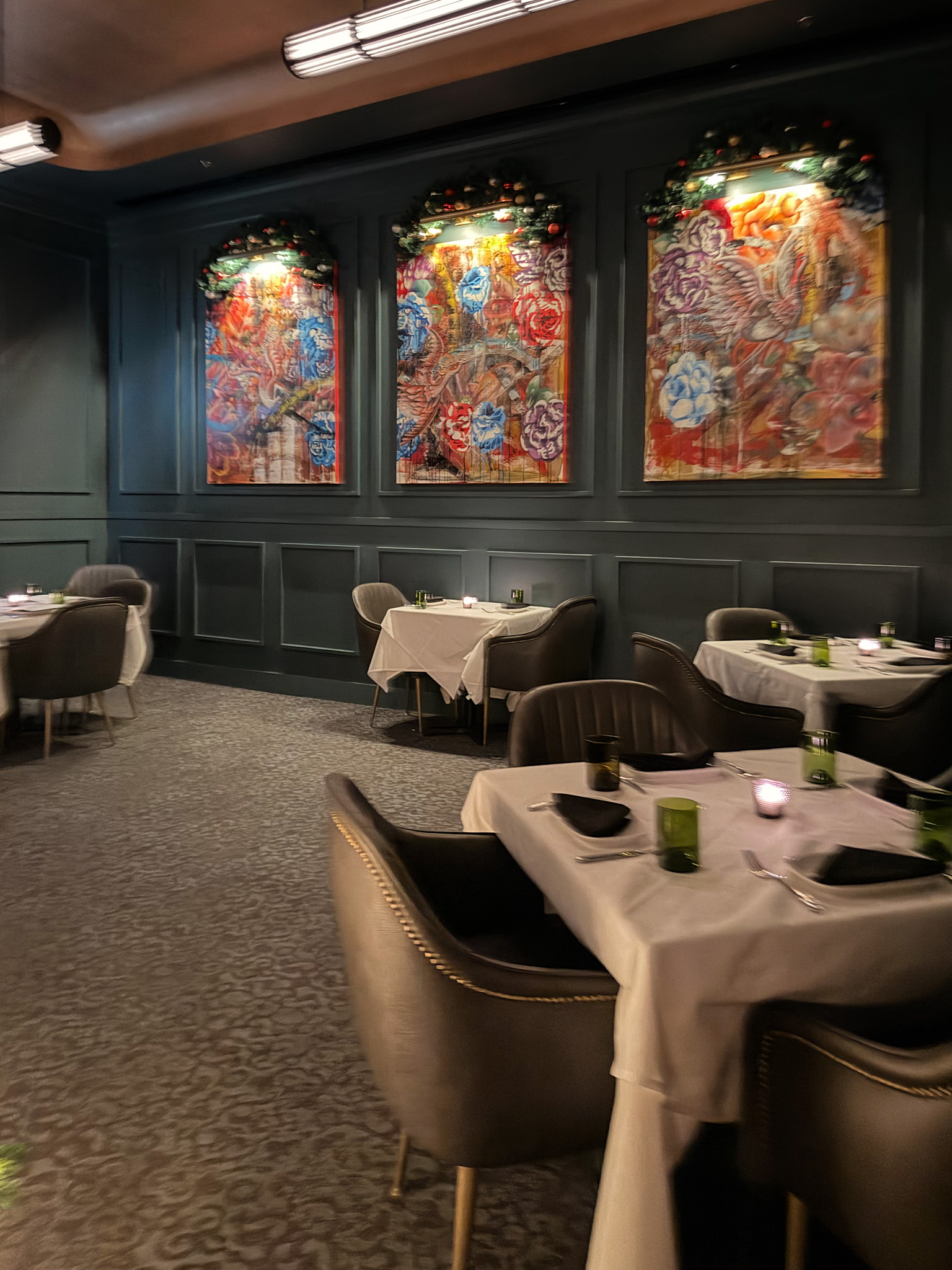 Dining room at Heirloom Restaurant Reston