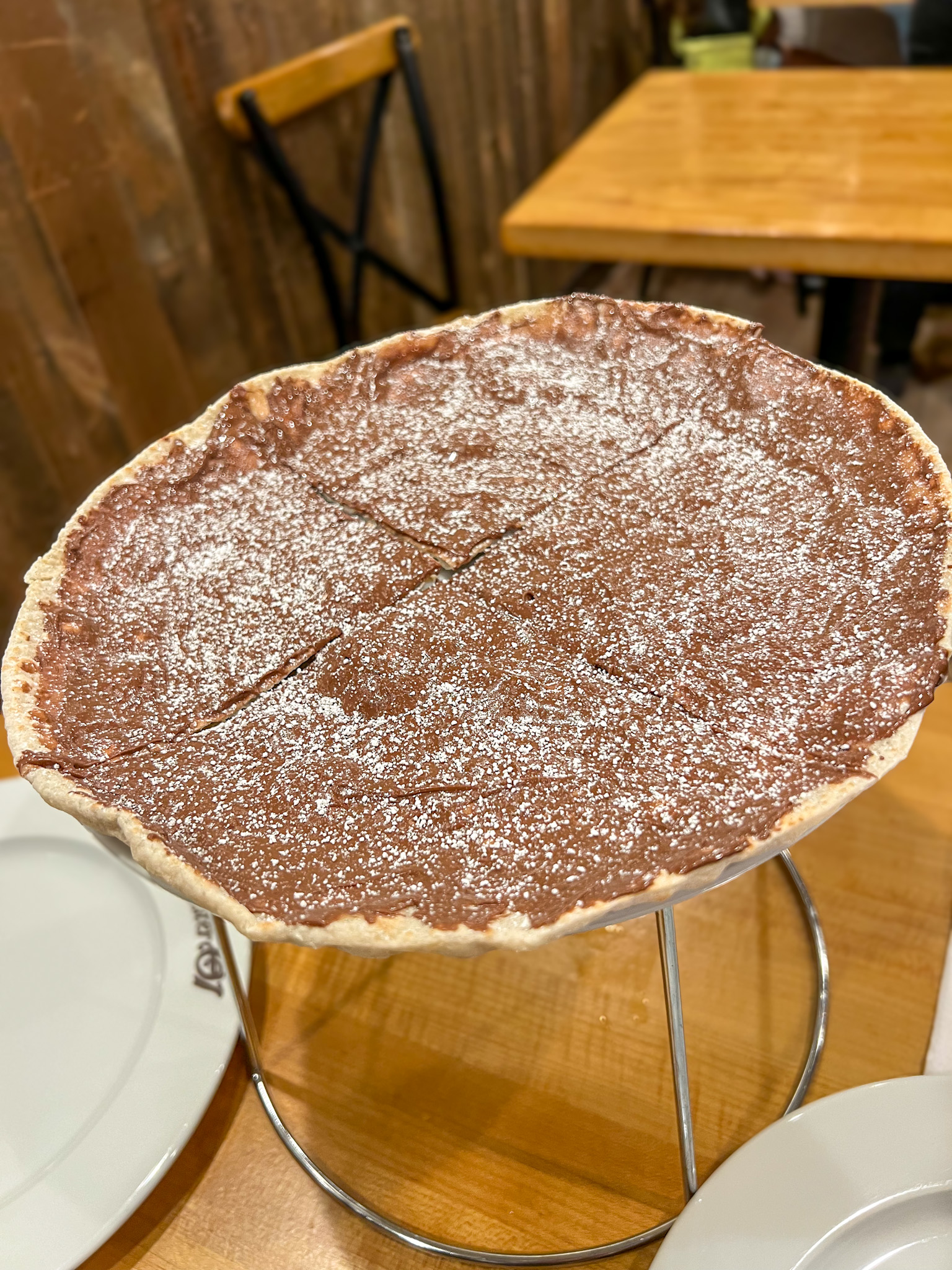 Mister 01 South Beach review Nutella dessert pizza in Miami Beach