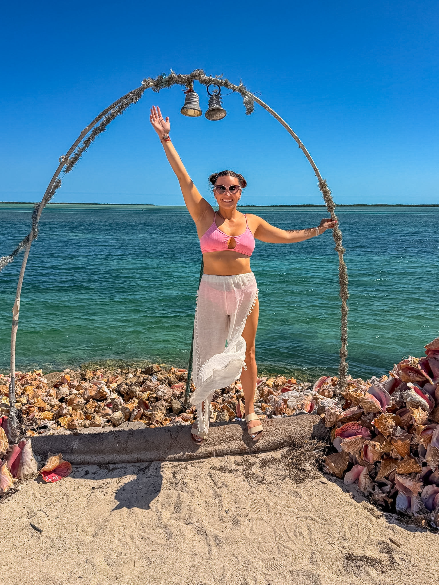 best conch salad in Bimini served fresh on the beach