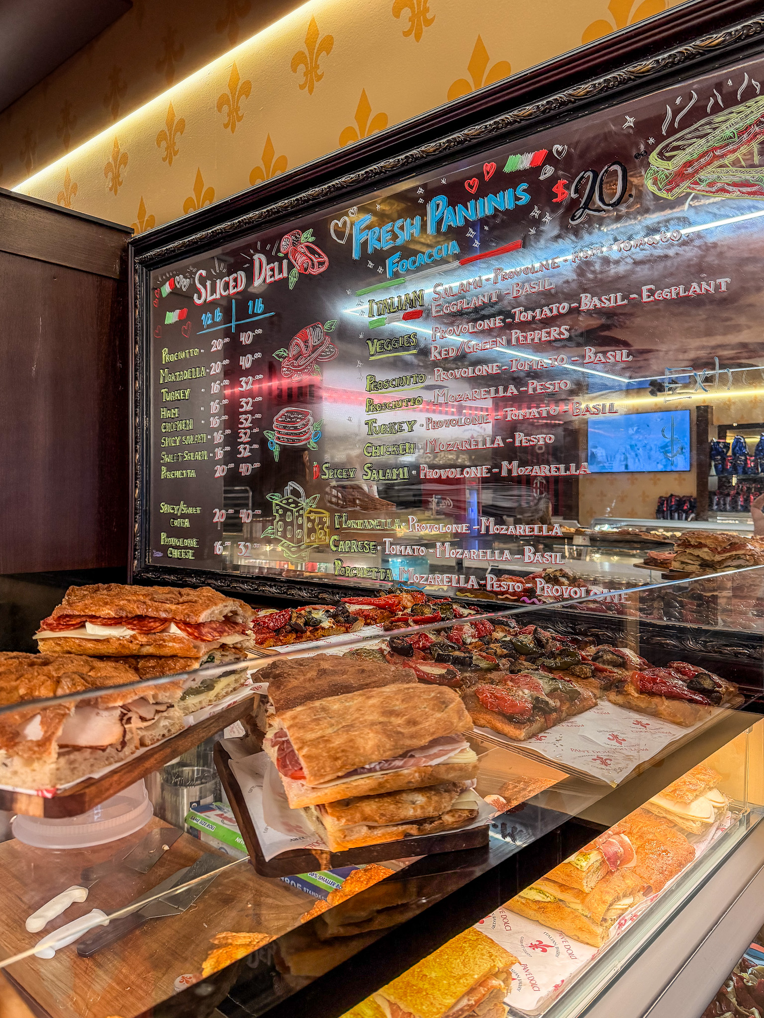 Pan’E Dolci Italian Bakery near Las Olas Boulevard pastries display