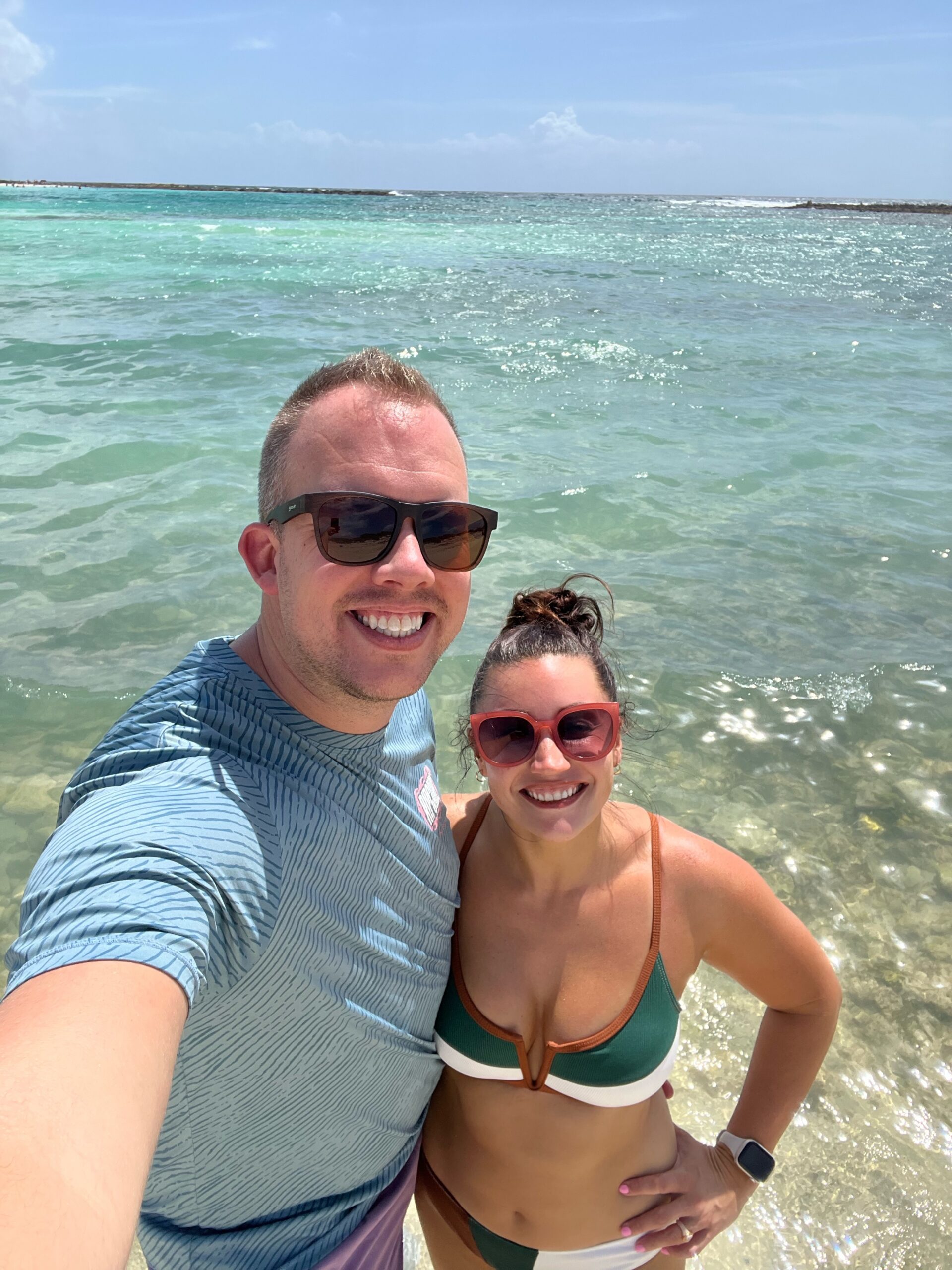 what to wear on a Virgin Voyages cruise beach excursion outfit