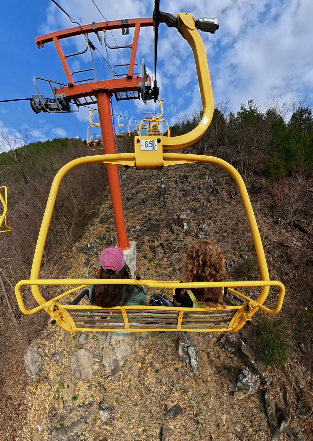 Gatlinburg SkyPark chairlift ride over Gatlinburg