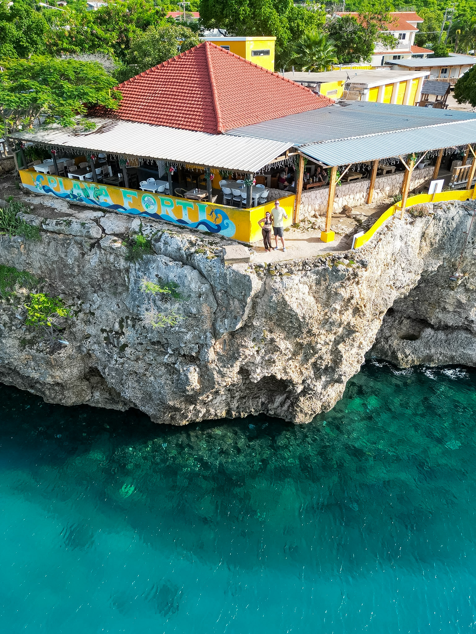 best lunch spots in Curaçao Playa Forti cliff view