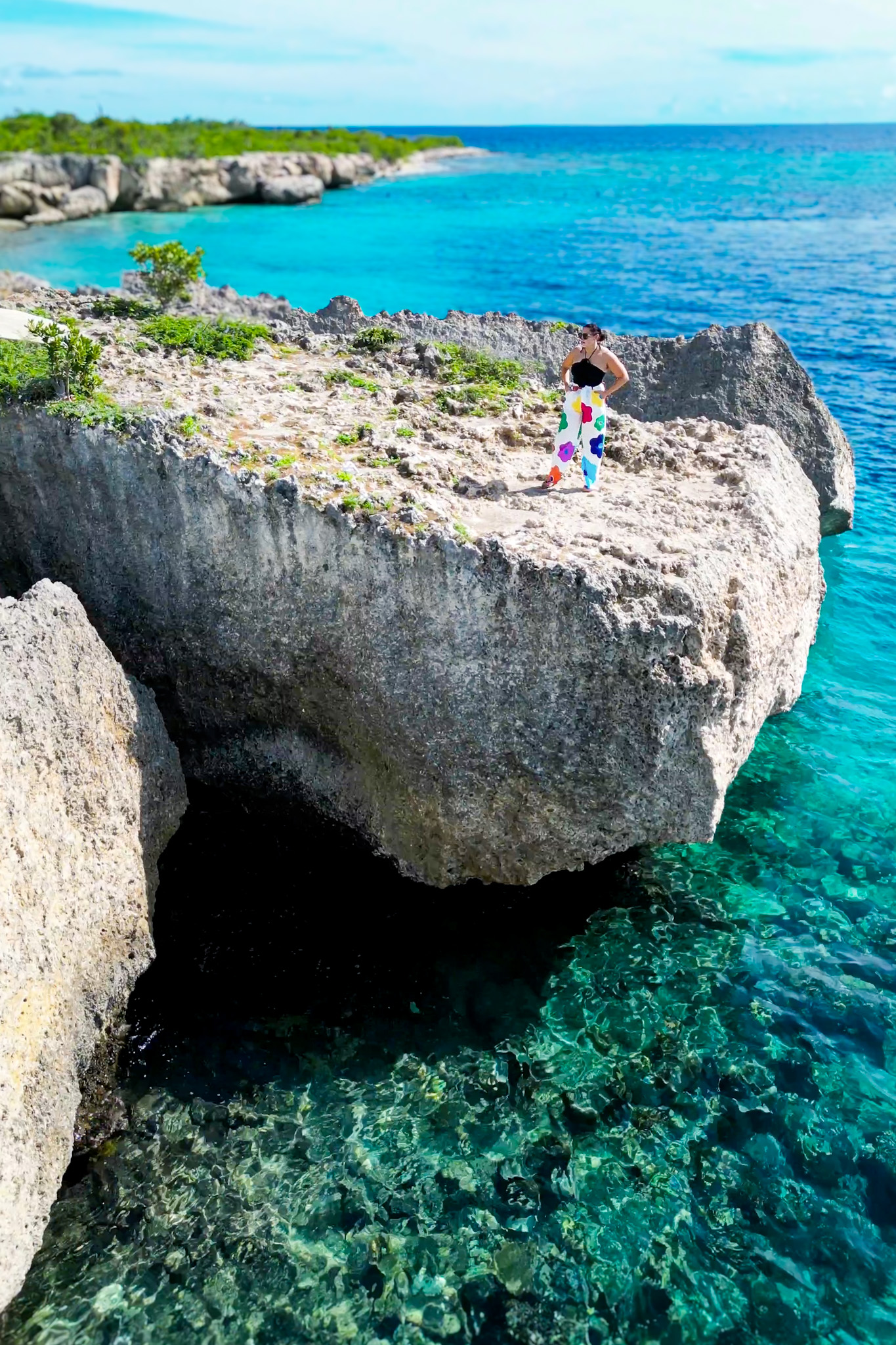 Director’s Bay Curaçao hidden beach overview