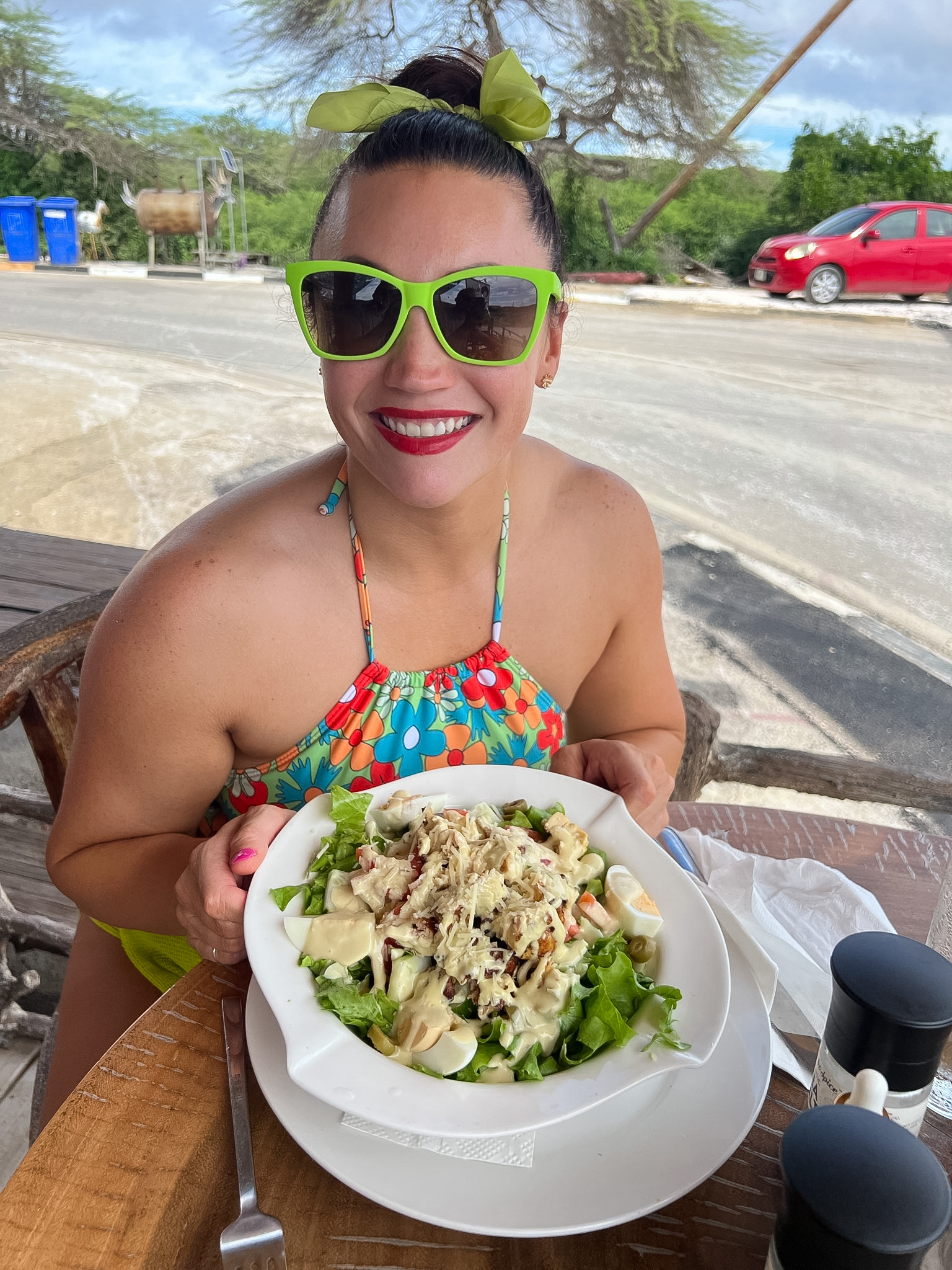 best lunch spots in Curaçao beach lunch restaurant