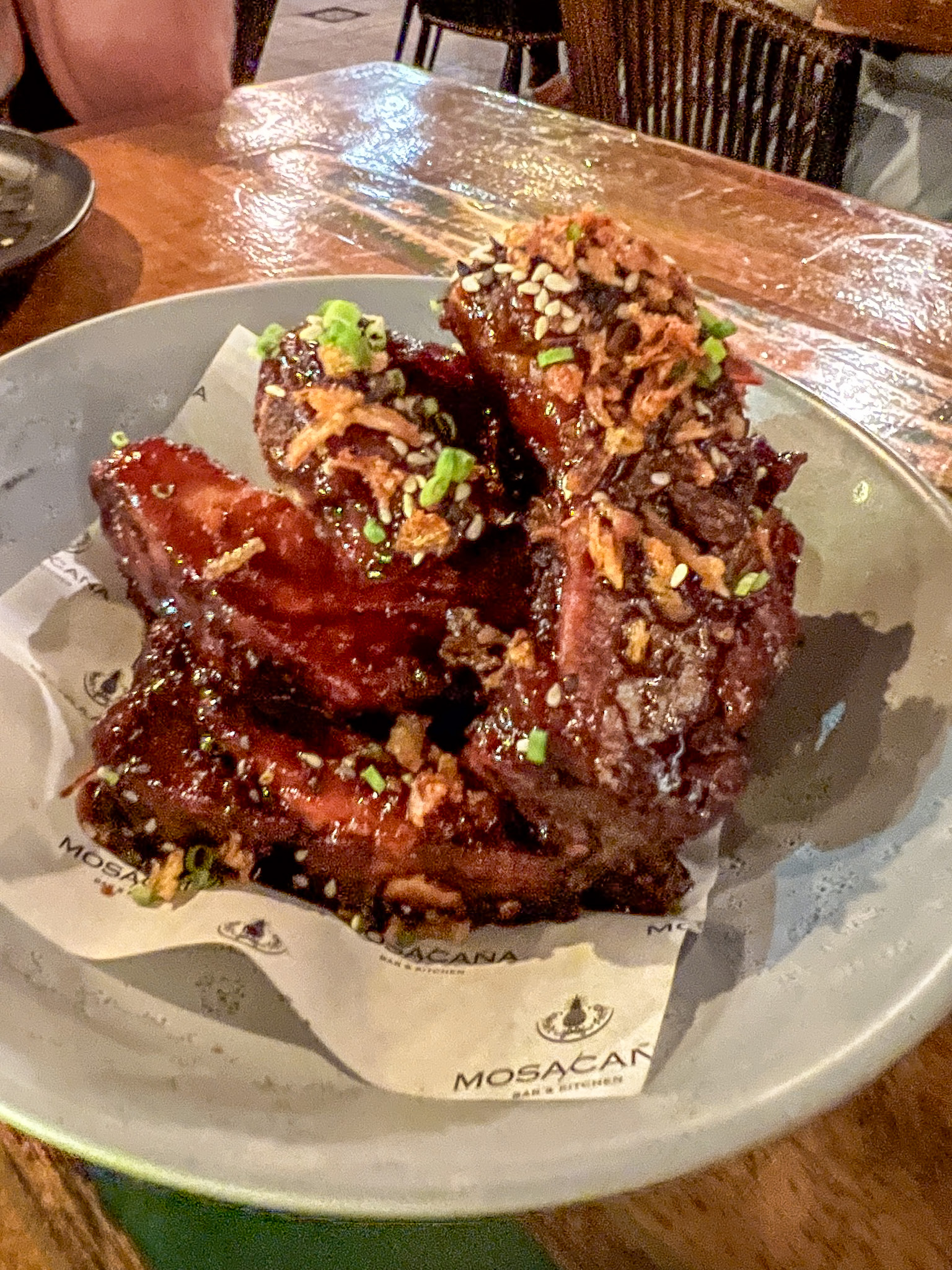 MosaCaña Curaçao review baby back ribs with sambal rum glaze