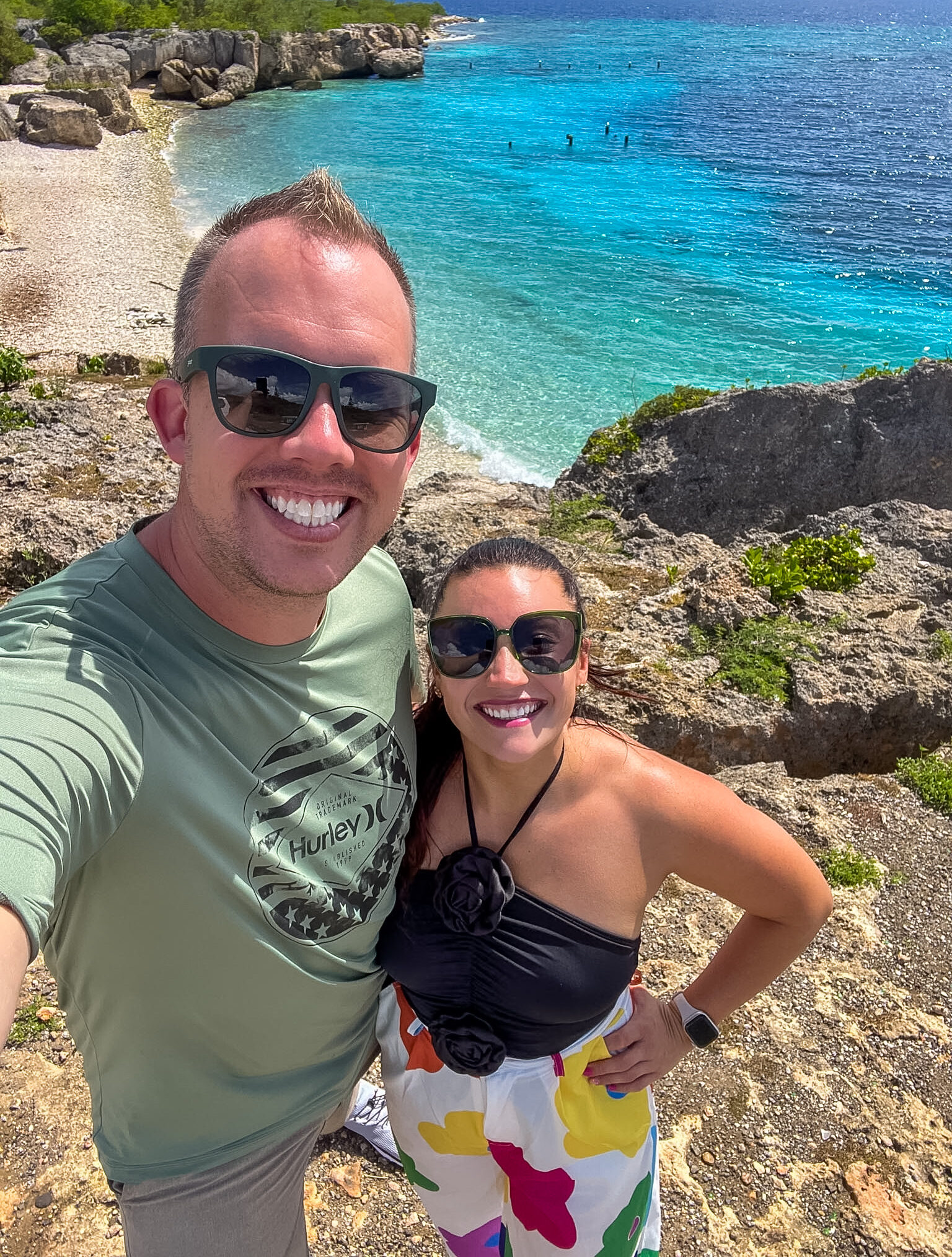 Director’s Bay Curaçao beach stairs entrance