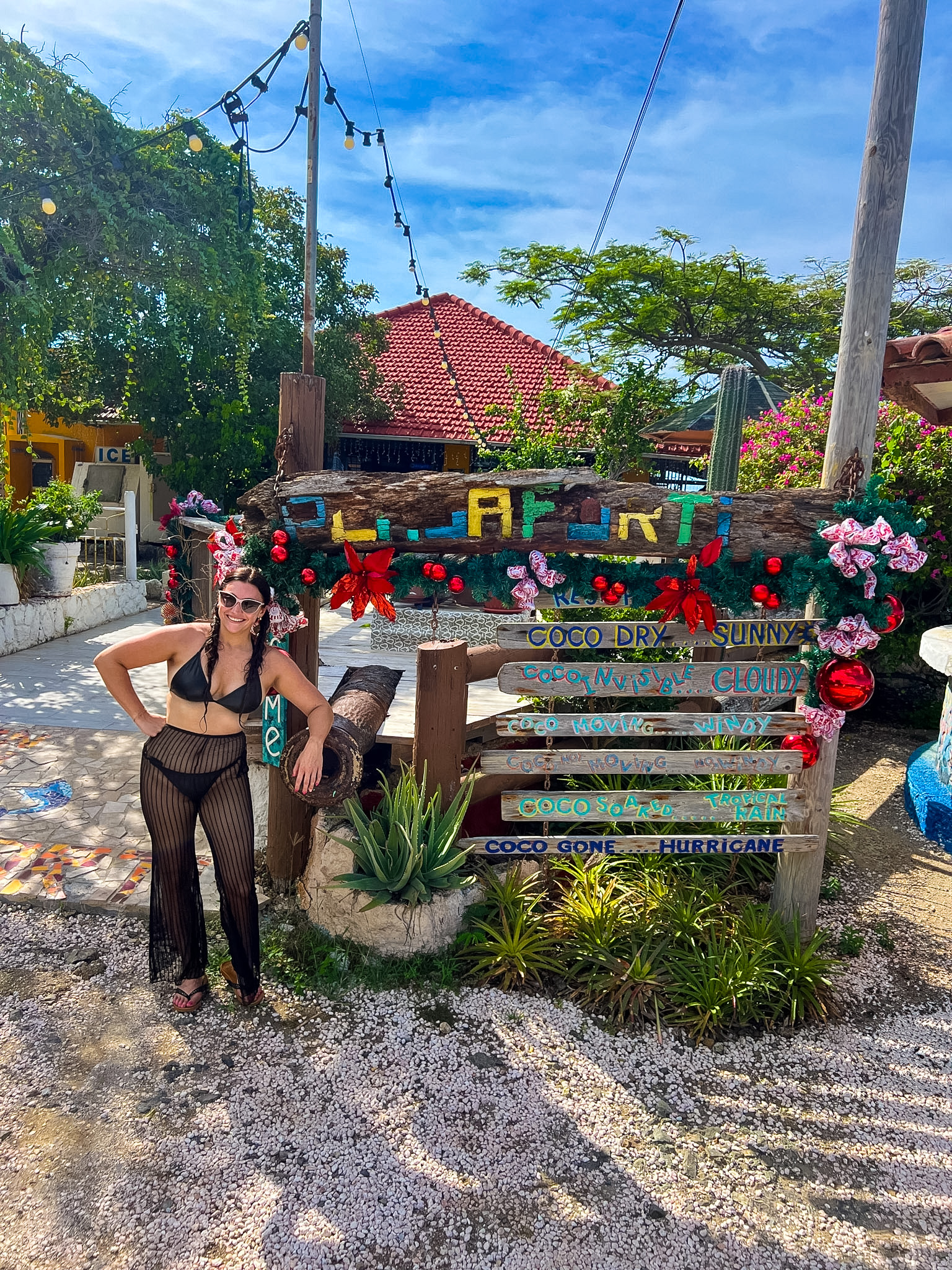 Playa Forti Curaçao restaurant cliff jumping view from table