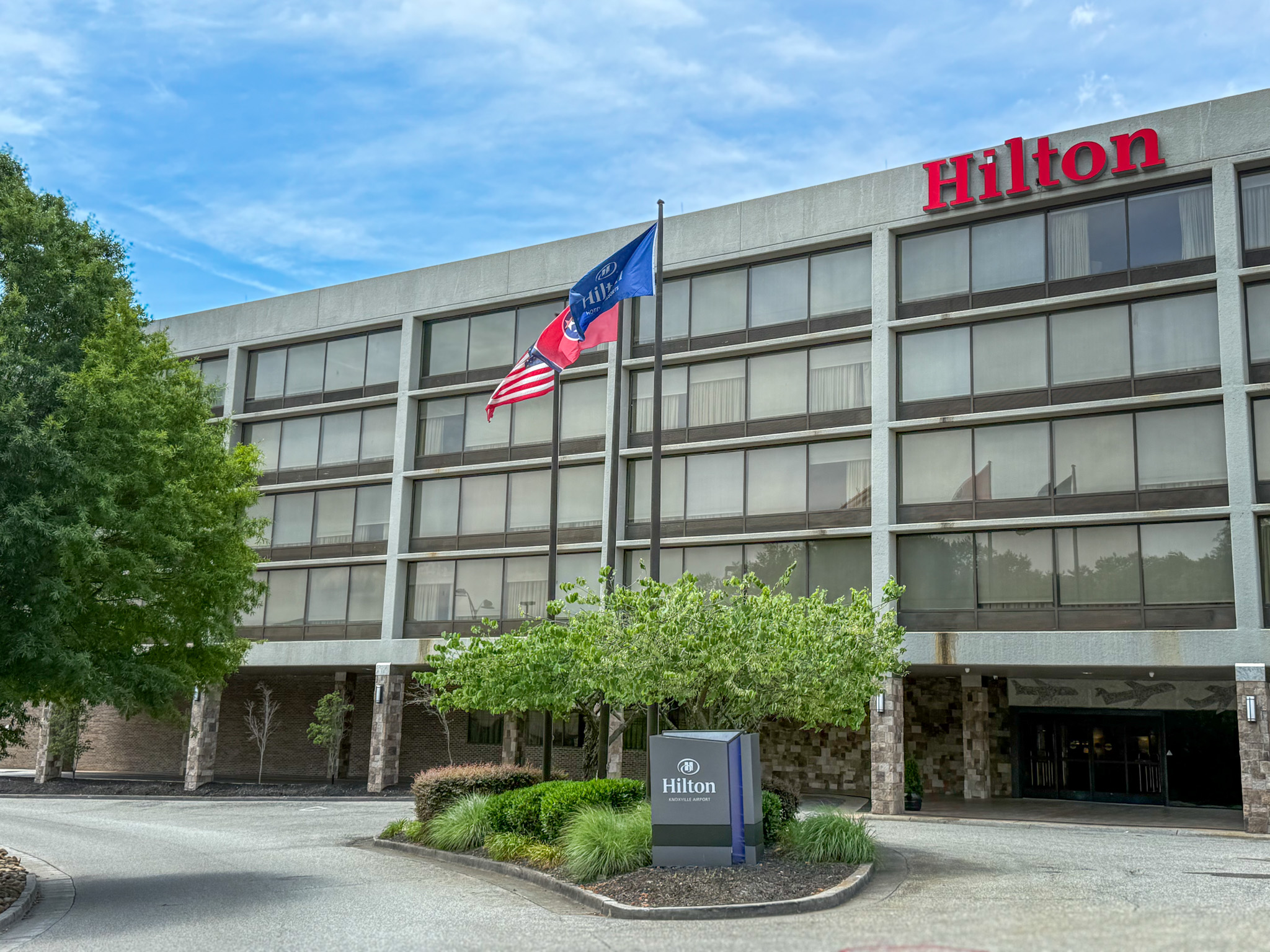 Knoxville Airport Guide Hilton Hotel