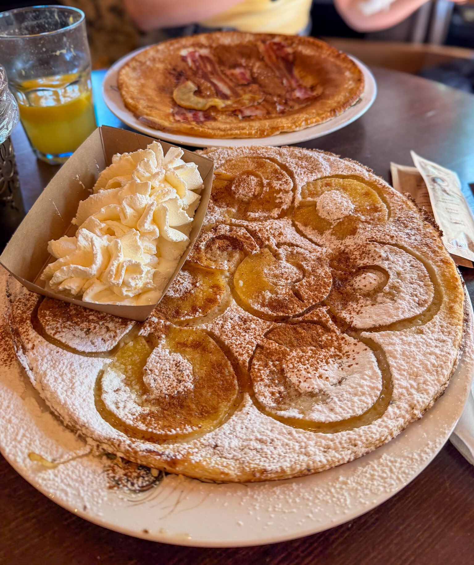 Dutch pancakes during a 5 Days Netherlands Tulip Itinerary near Amsterdam