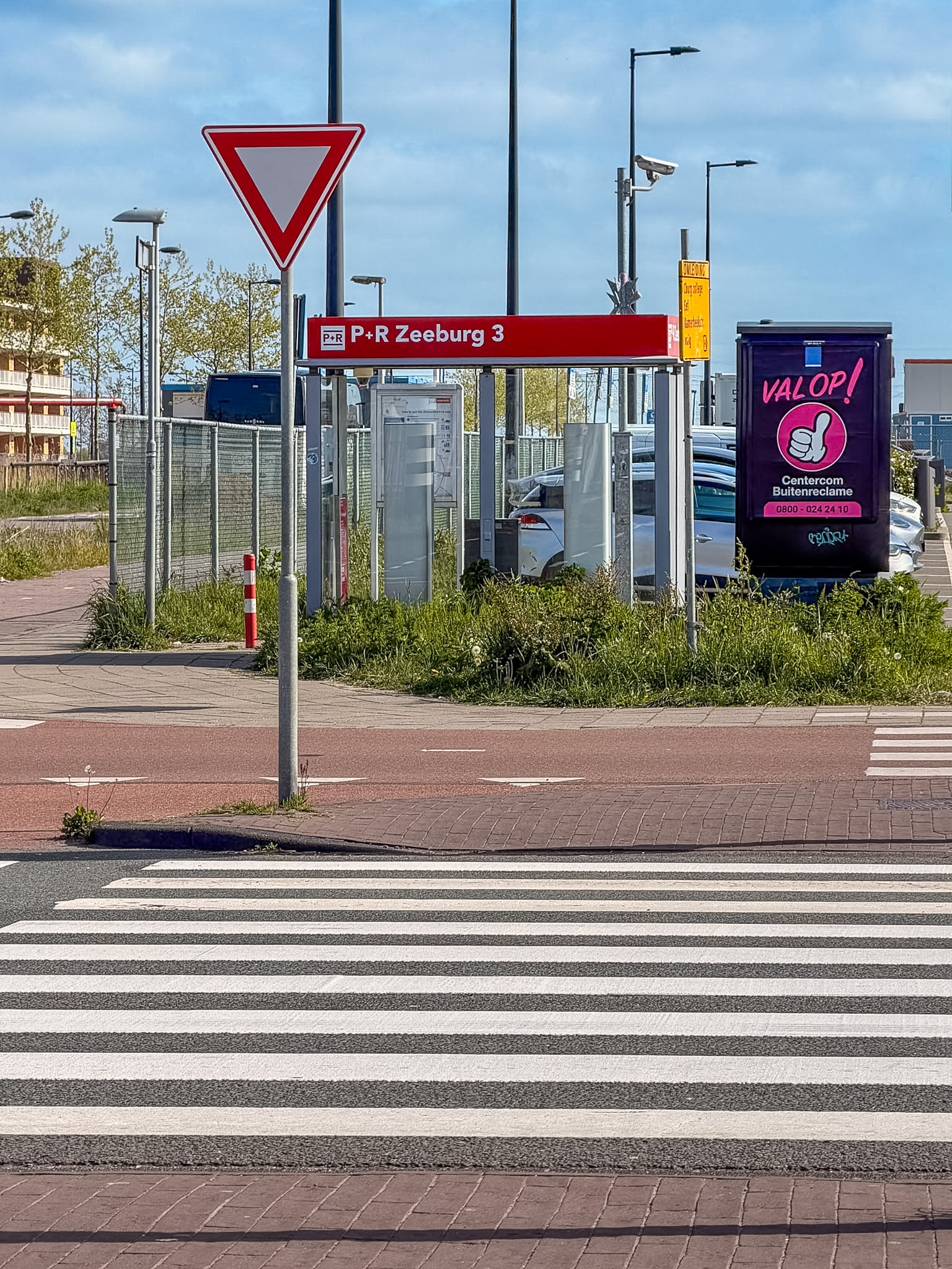 Amsterdam park and ride sign near Zeeburg P+R entrance