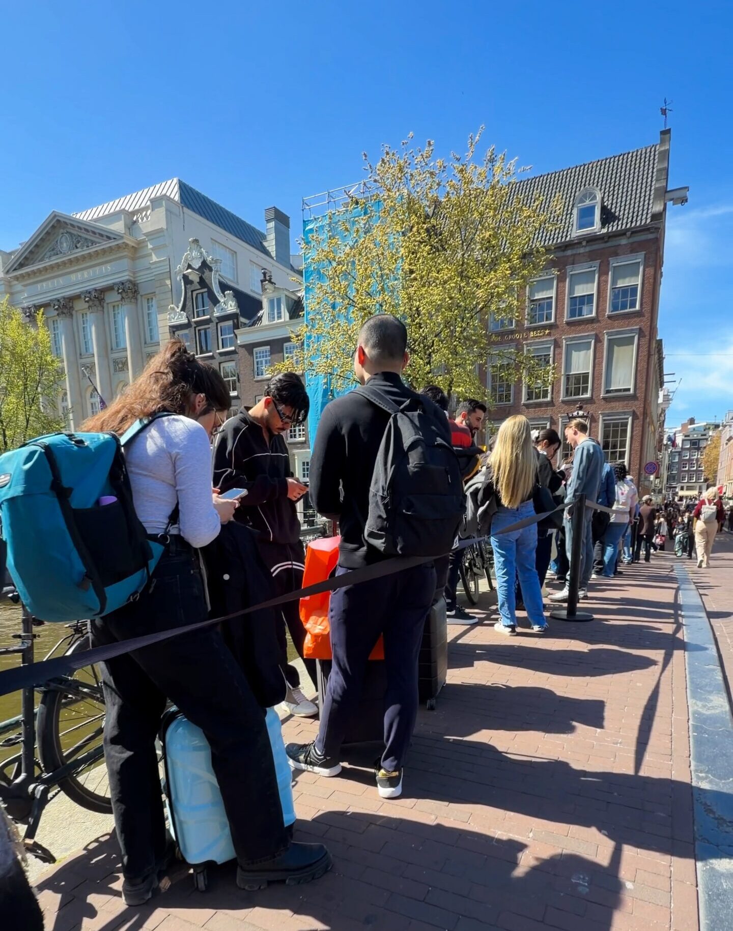 Amsterdam food tour line at Chun Cafe