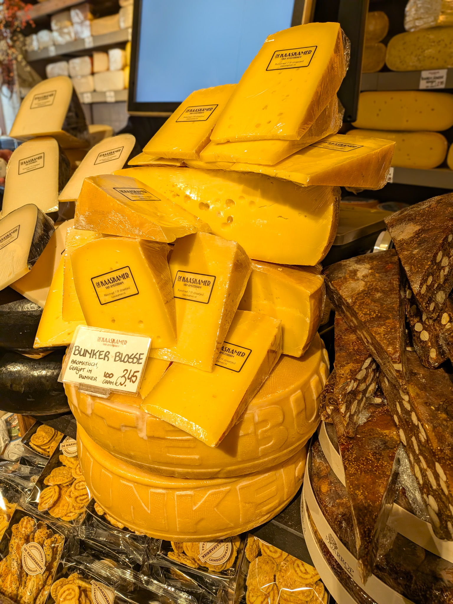 Bunker Cheese from De Kaaskamer in Amsterdam food tour