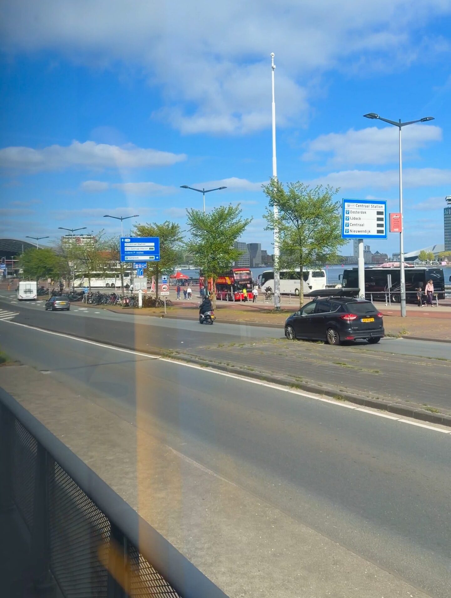 Tourist using Amsterdam park and ride instead of city parking