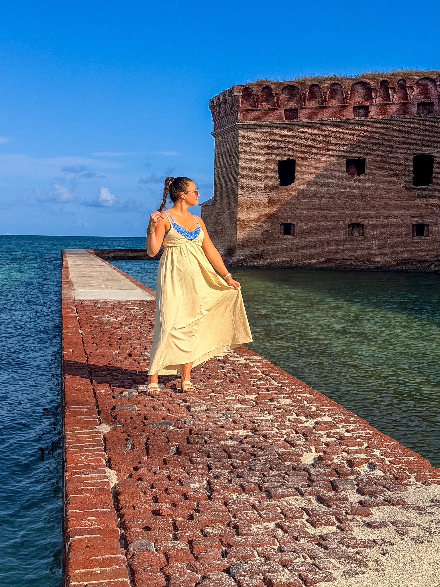 How to visit Dry Tortugas National Park for snorkeling near the moat wall