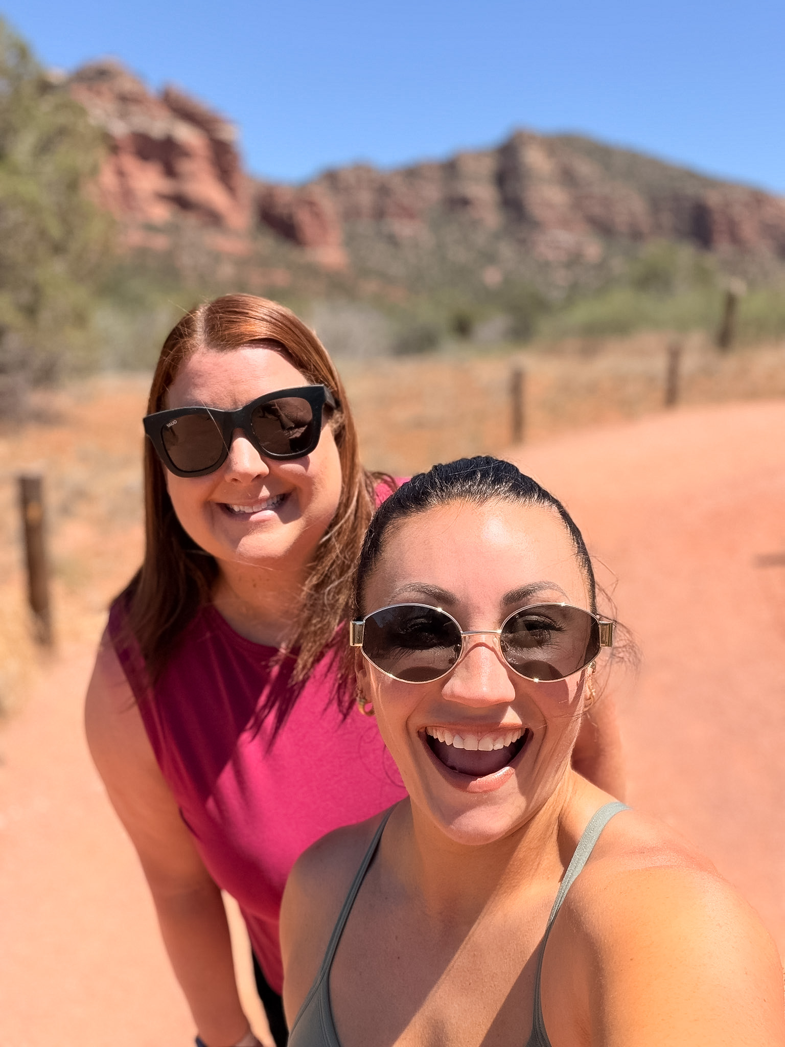 Easy lower section of Bell Rock Trail for beginner hikers
