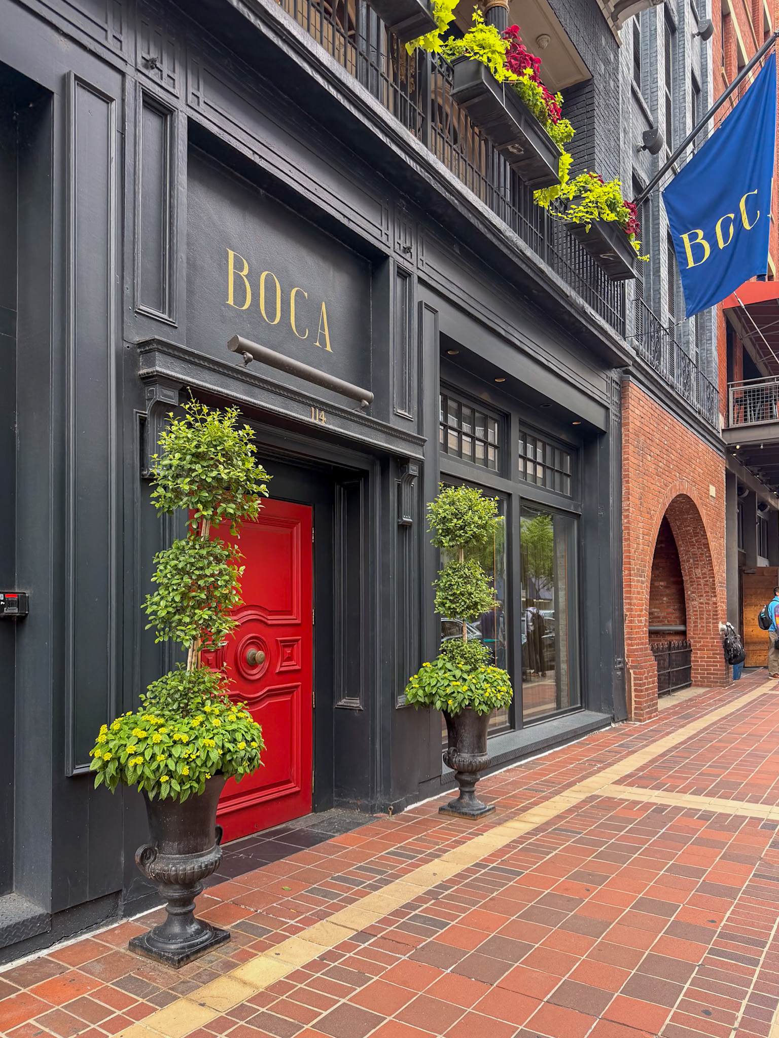 Boca Cincinnati Review showing the elegant dining room at Boca in downtown Cincinnati